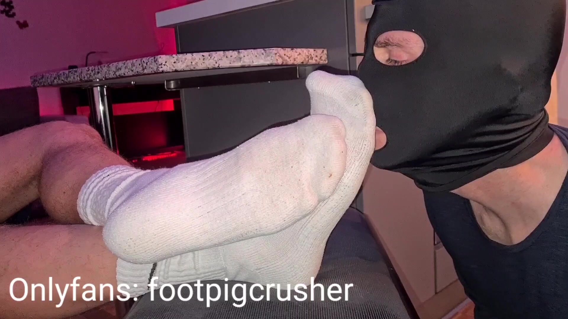 His first foot worship session ever