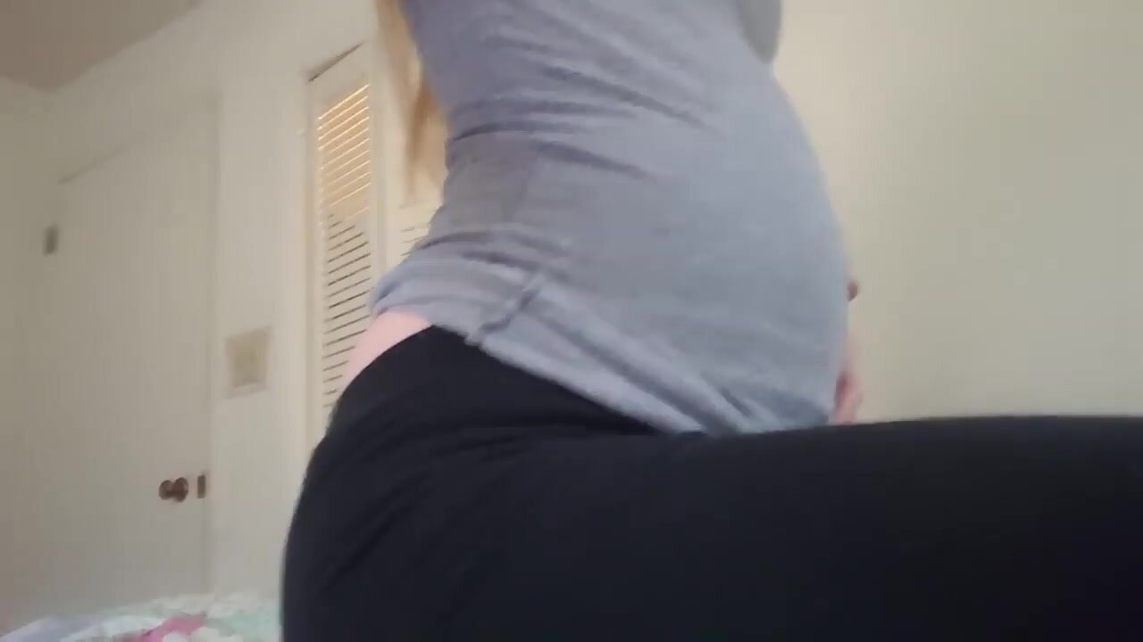 Belly inflation in leggings