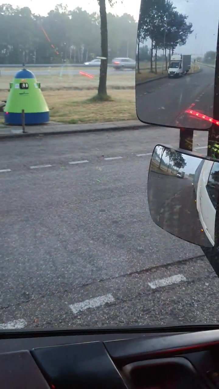 Trucker - video 90