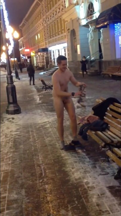 Russians Bros Take Turns Stripping on the Street