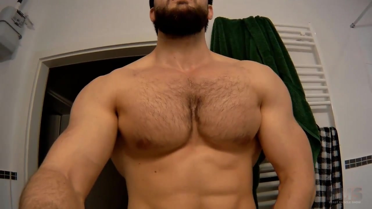 ATHLETIC MUSCLE - video 136