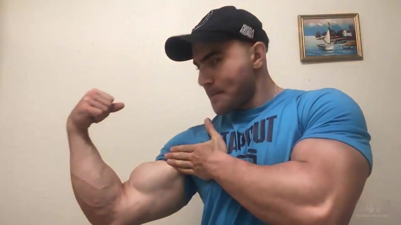 ATHLETIC MUSCLE - video 139