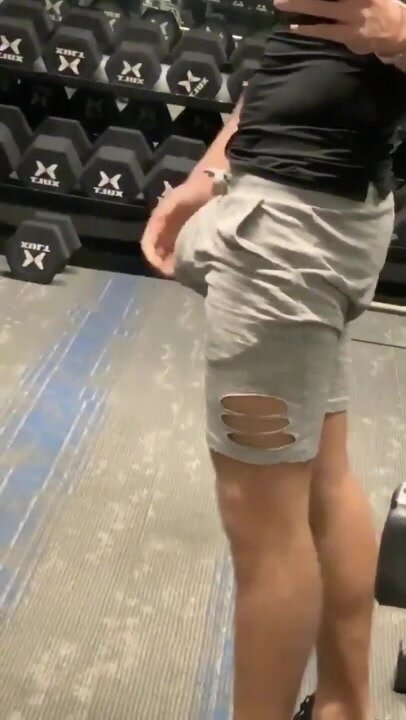 huge bulge commando in the gym