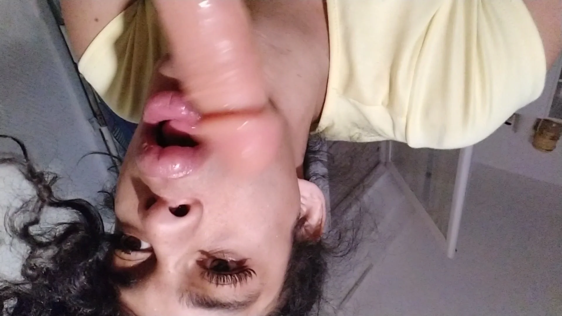 Siccy CD teen pumped lips blowjob picture