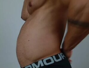 Bodybuilder belly - video 3