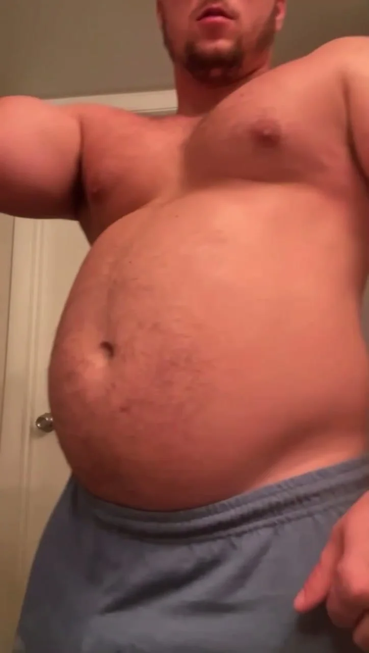 F@ttyzaddy big belly - ThisVid.com