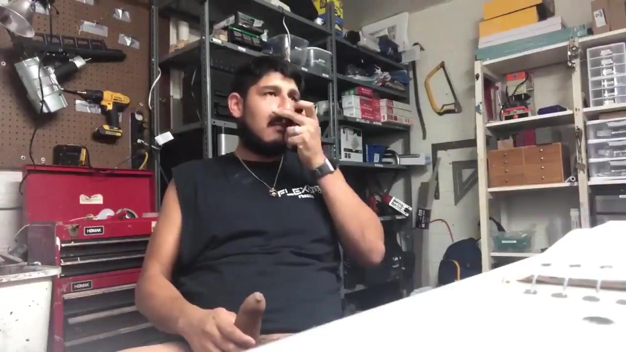 Uncut poperbator busts a nutt in the shop