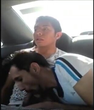 Mexican gets nice blow job in back of car and loves it