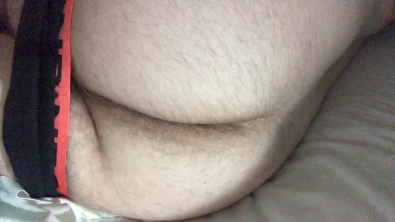 Farts in bed - video 2