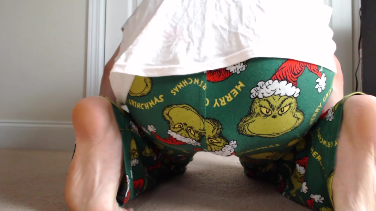Pants pooping - video 6