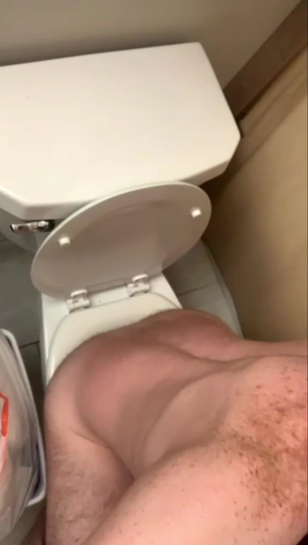 White College Master Dropping Massive Toilet Farts