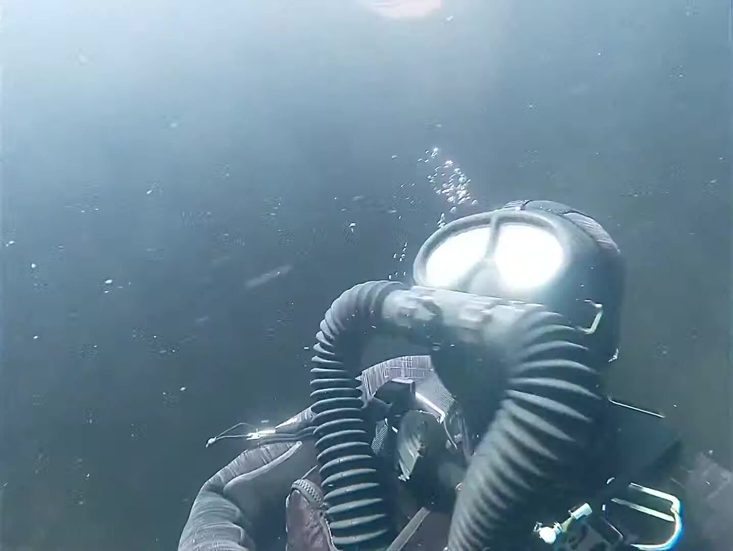 Diver with CCR rebreather