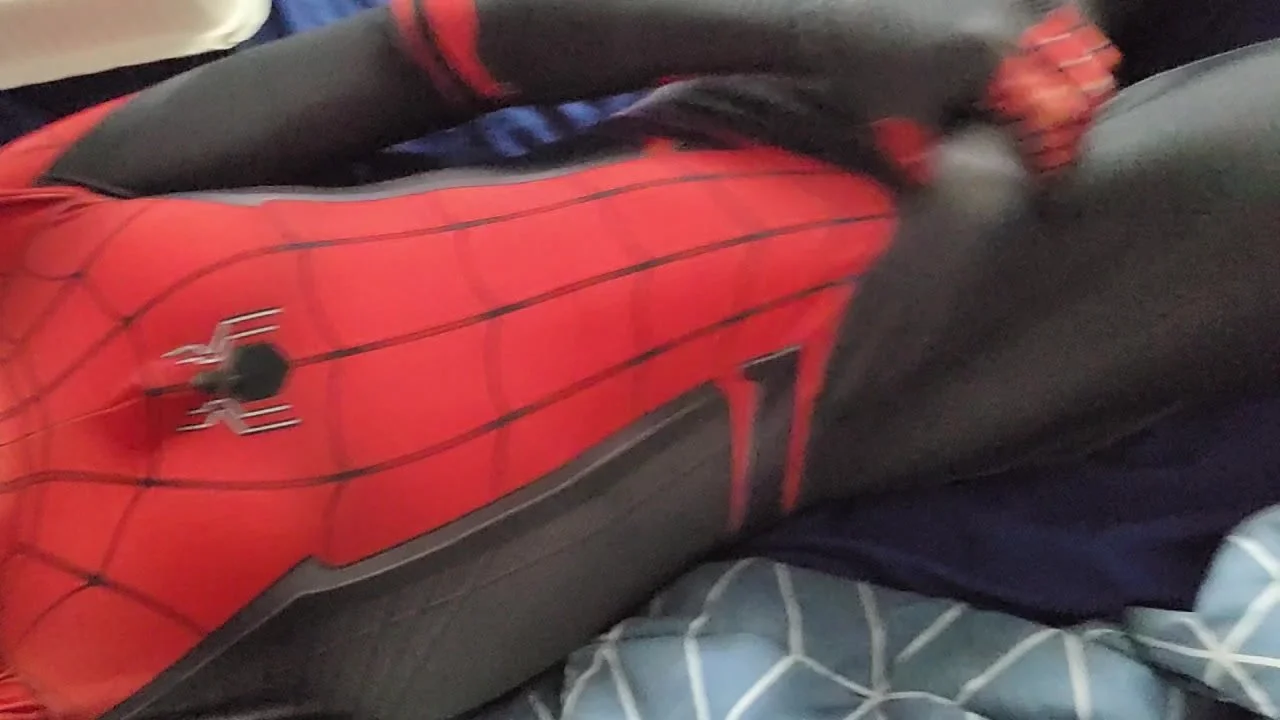 Twink in spiderman zentai - ThisVid.com