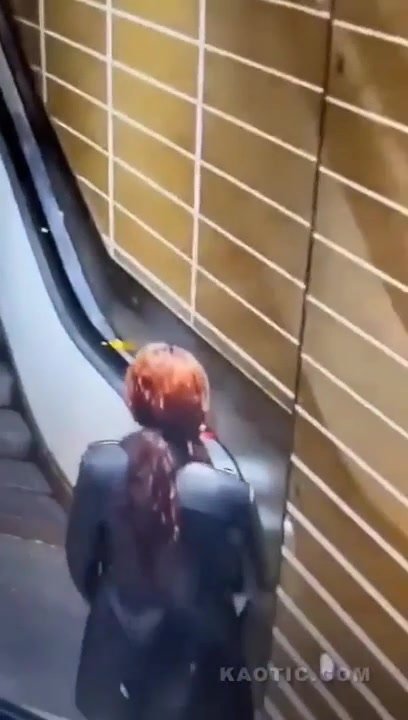 Woman diarrhea explosion  in escalator