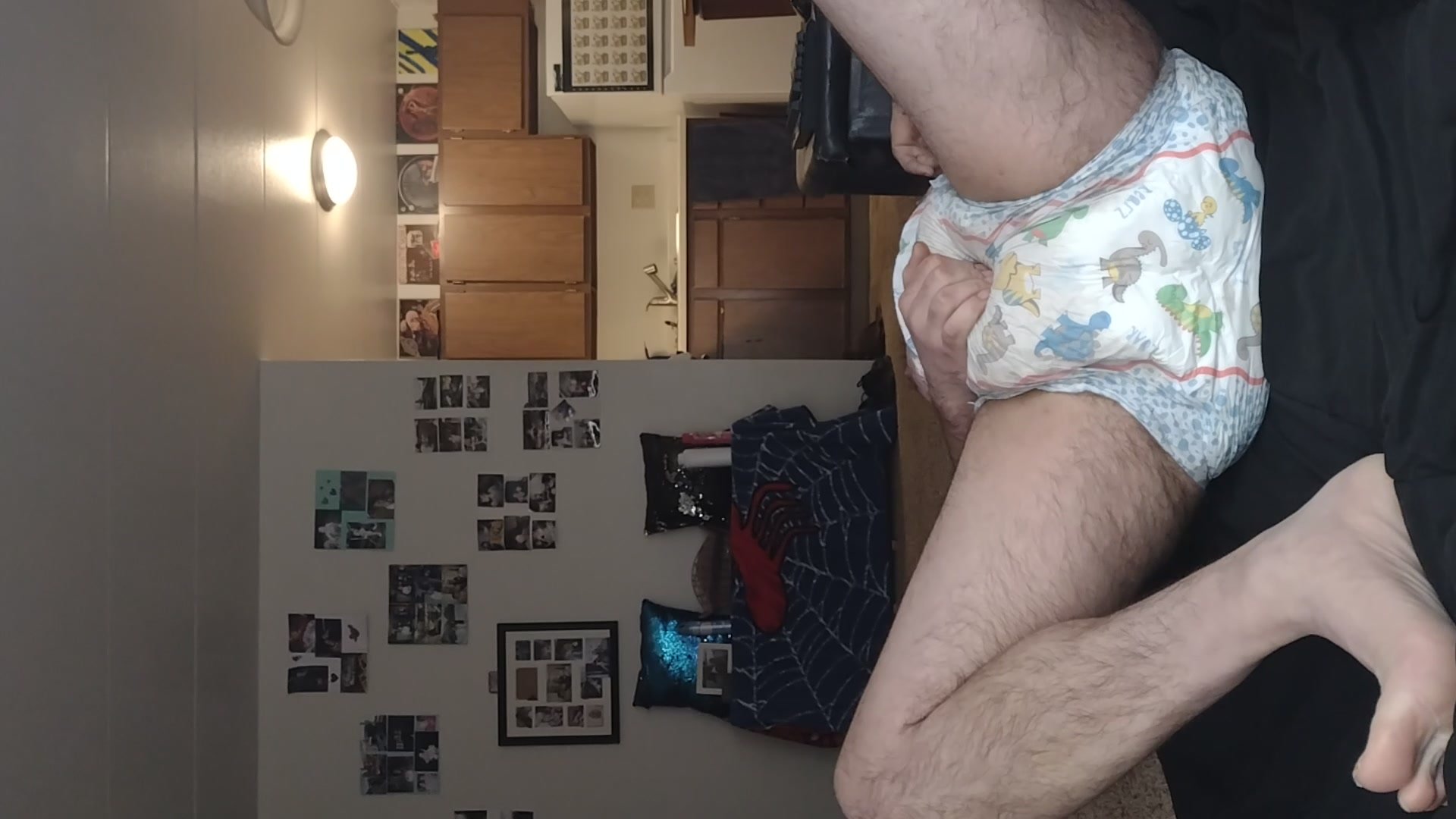 Messy diaper 1 - video 3