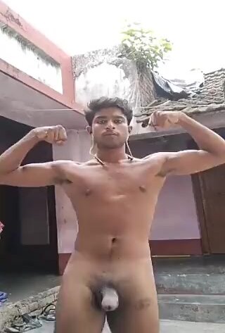 Desi guy jacking off