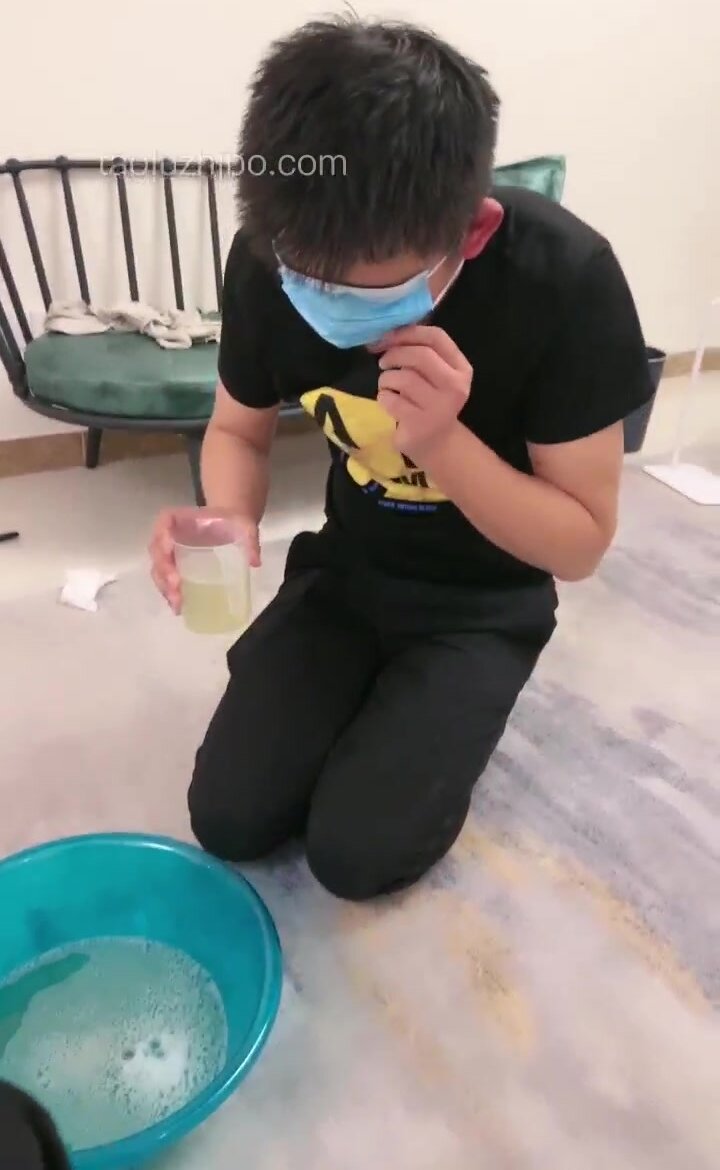 Slave Drinking Piss & Laundry Detergent