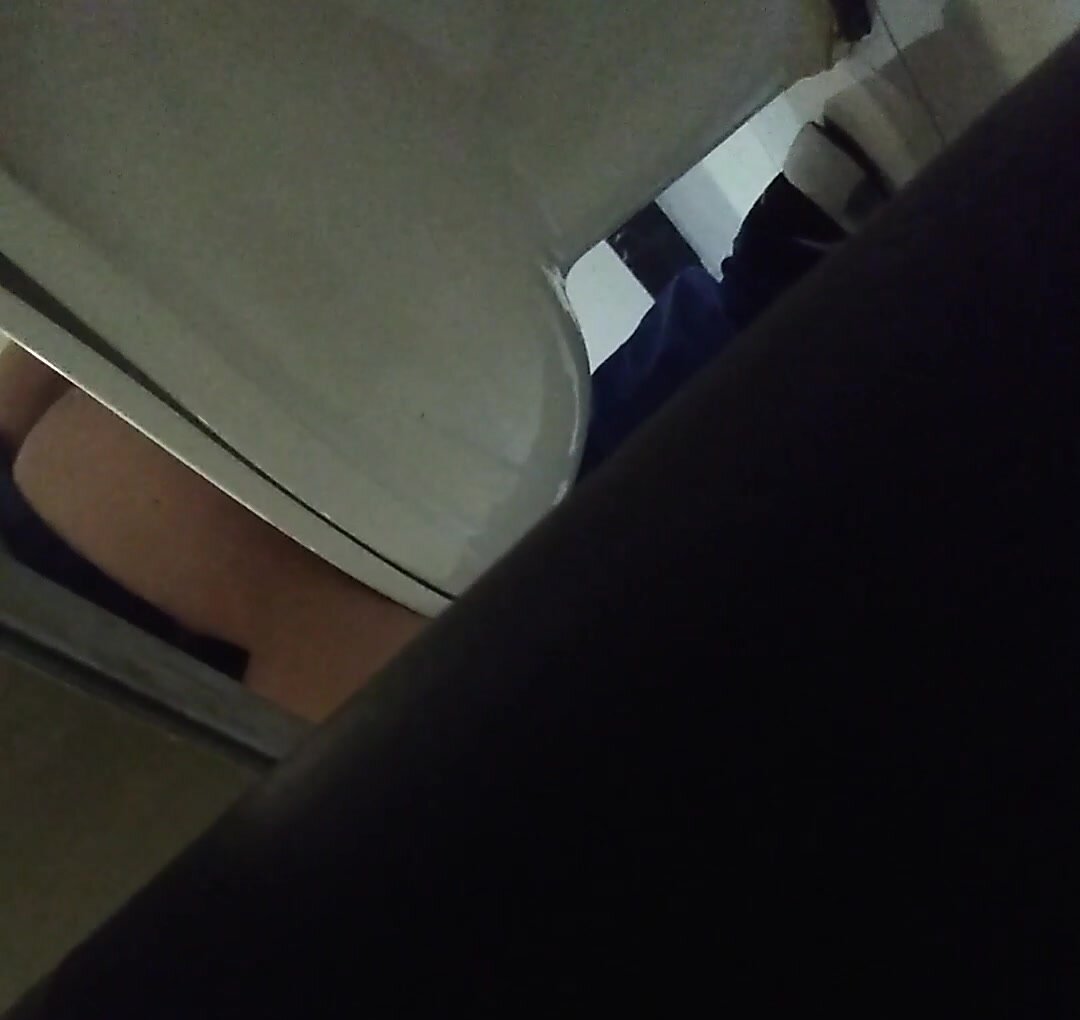 Spy girl pooping - video 4 - ThisVid.com