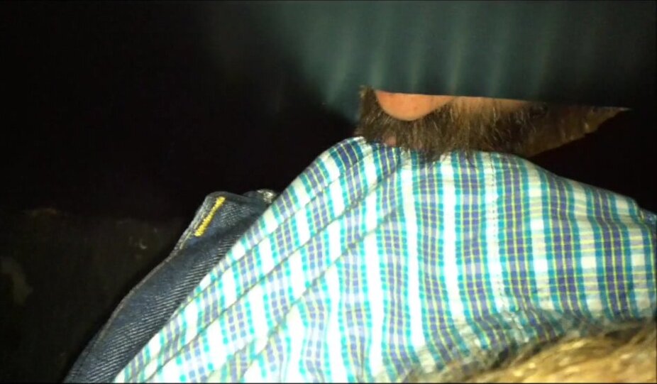 Guy a Gloryhole