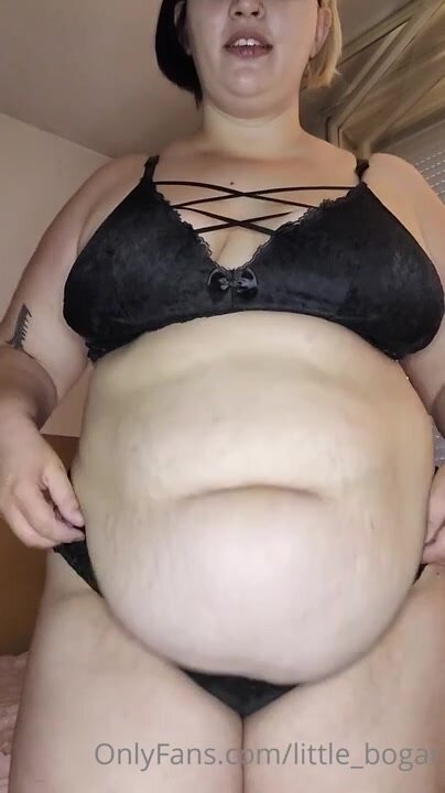 bbw in bikini show her fat body
