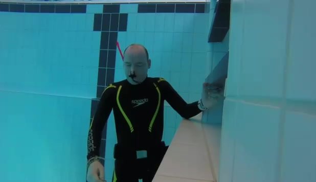 Underwater barefaced static apnea in wetsuit & noseclip