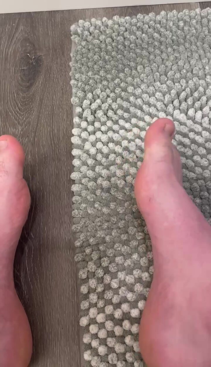 After work feet - video 4