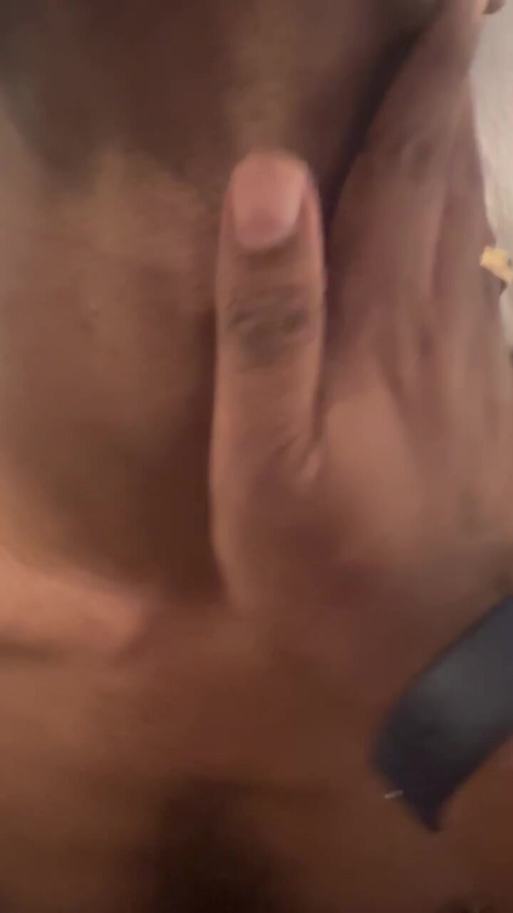 Adams apple - video 26