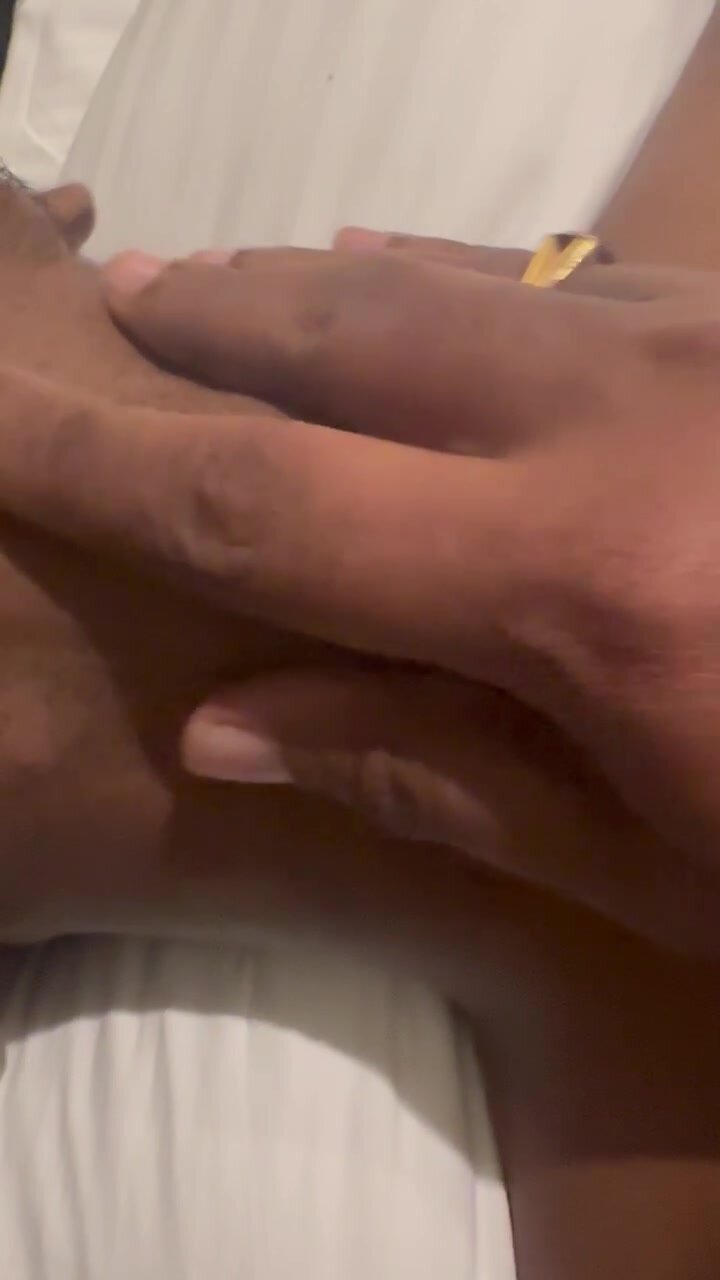 Adams apple - video 29