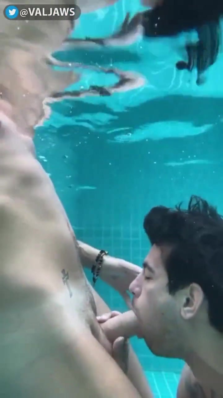 Underwater bj and cum