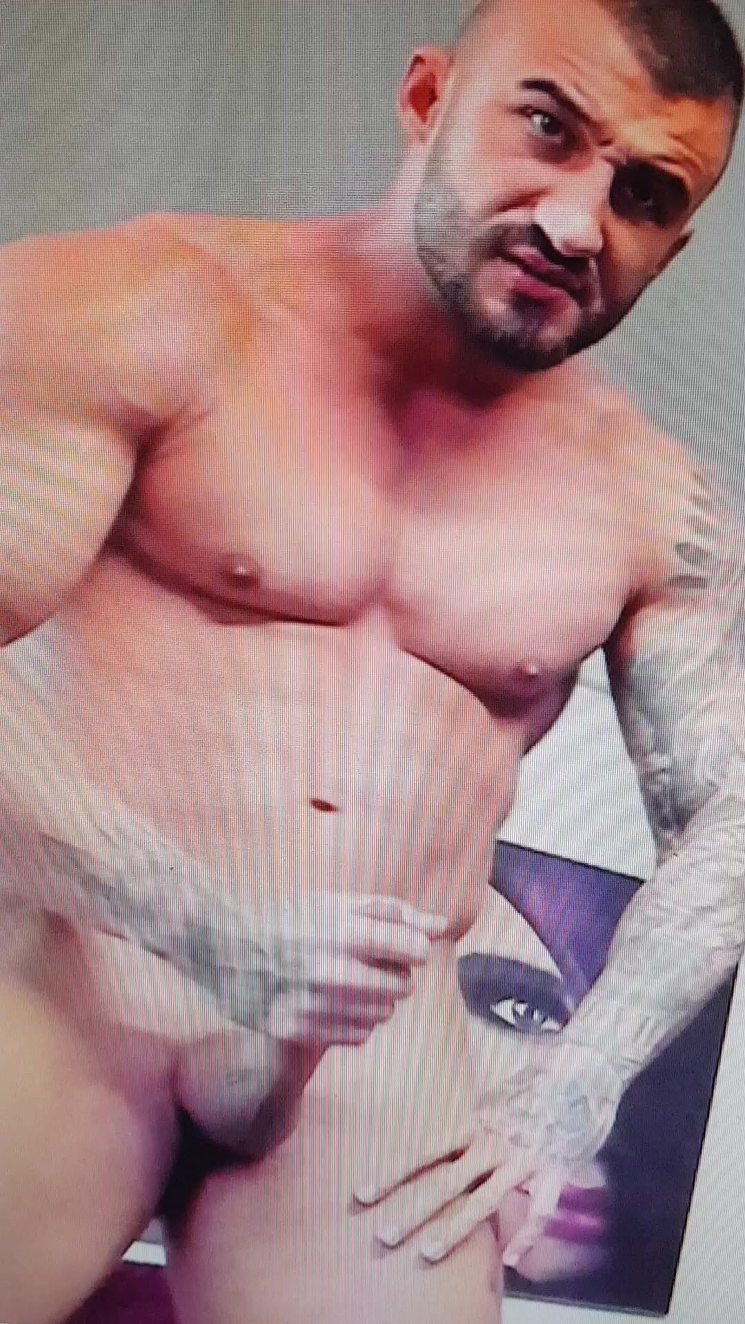 uk men cumming in cam