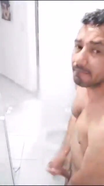 Español en la ducha en peris