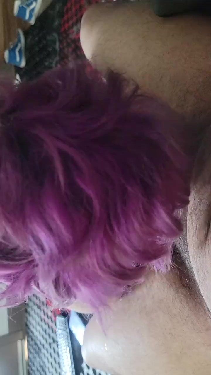 Twink sub sucking