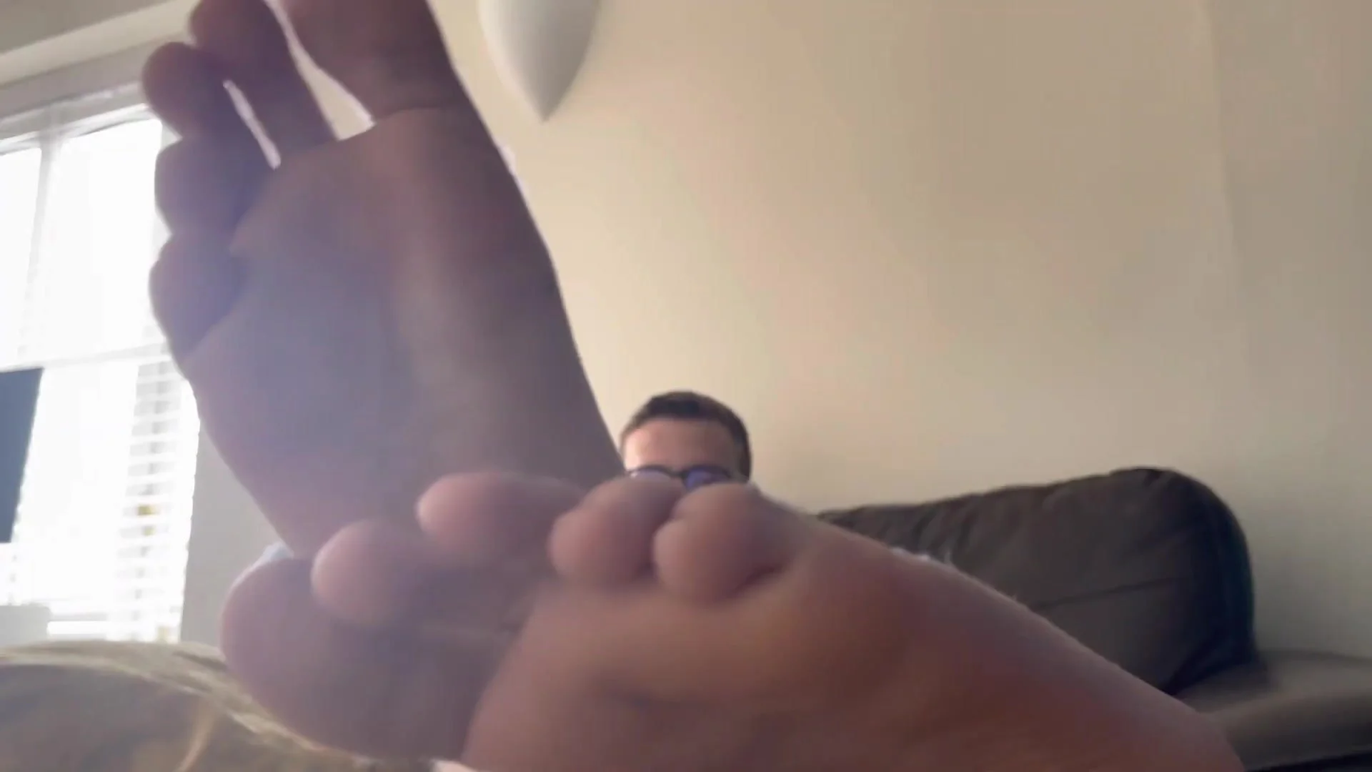 Sexy Nerds Big Sweaty Feet - ThisVid.com