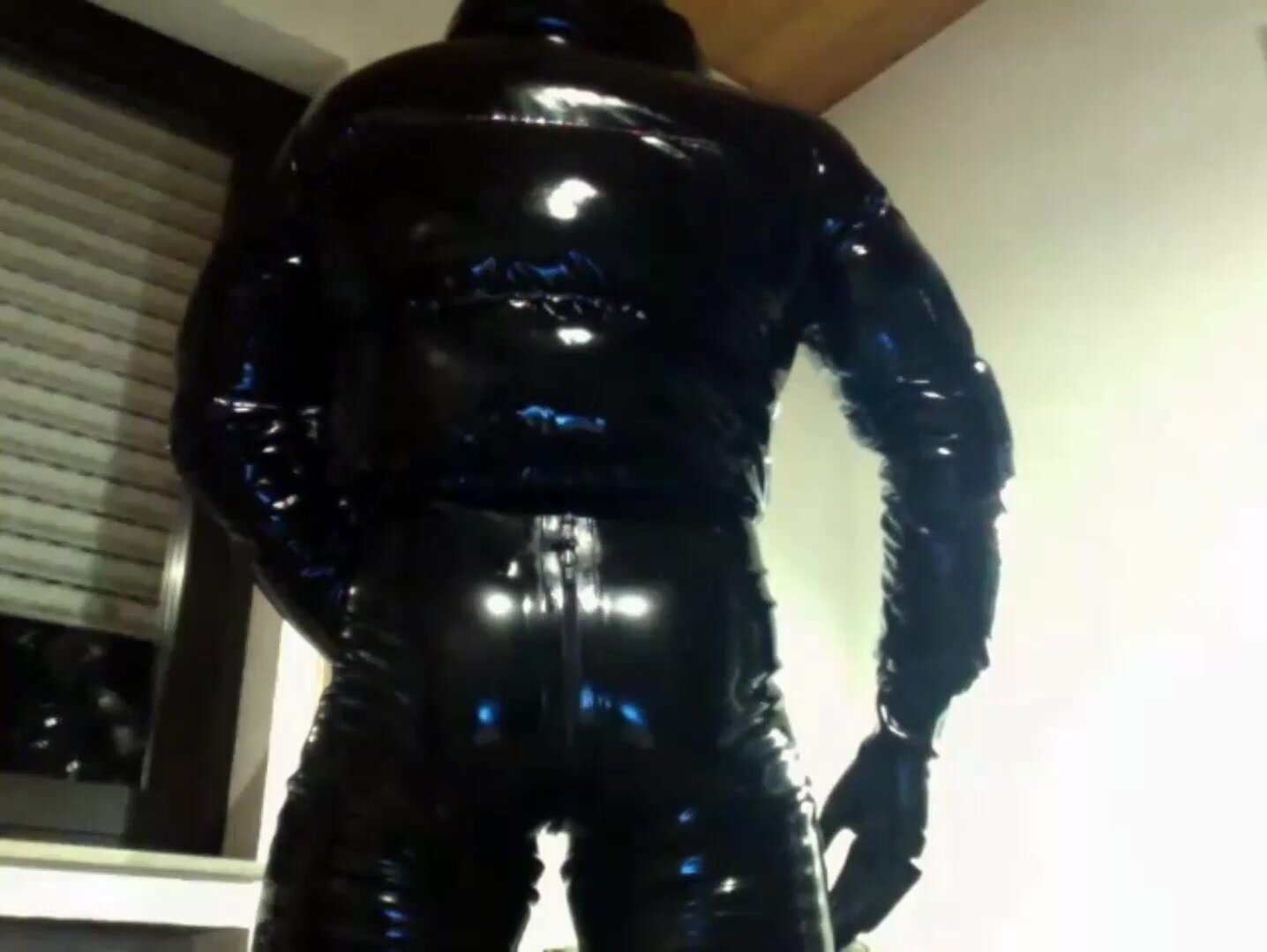 Guy in rubber suit (11-12-2021)