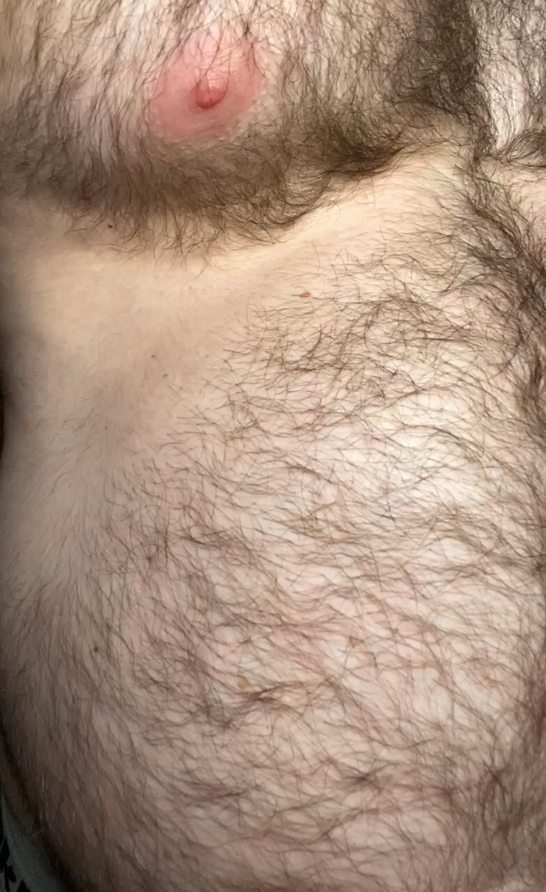 Hairy belly in tight singlet