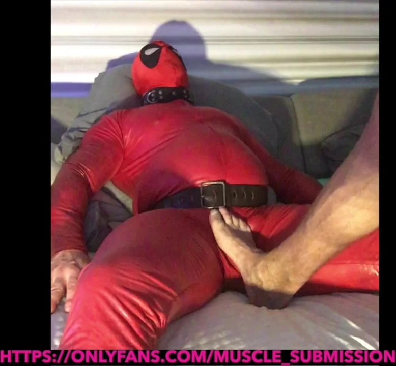 Hot Gay Deadpool Porn - Deadpool in peril ! - ThisVid.com