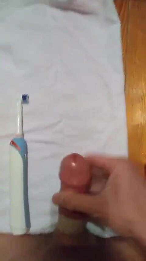 Jerking off - video 174