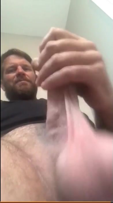 bearded man big balls