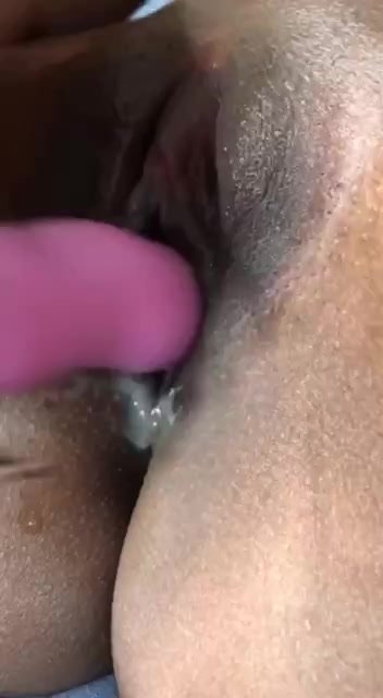Ebony squirting and fucked by bbc