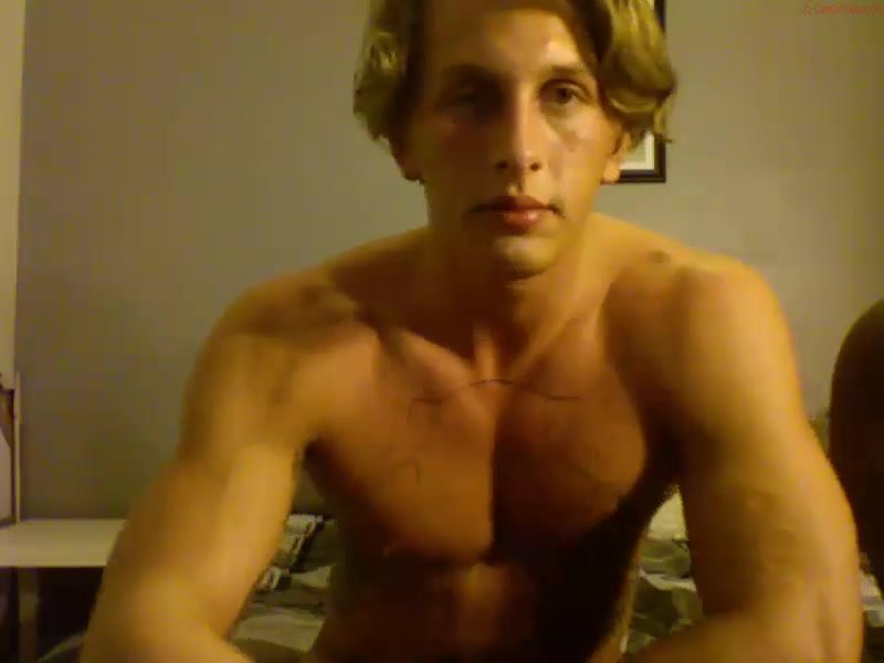 Straight guy and friend on cam