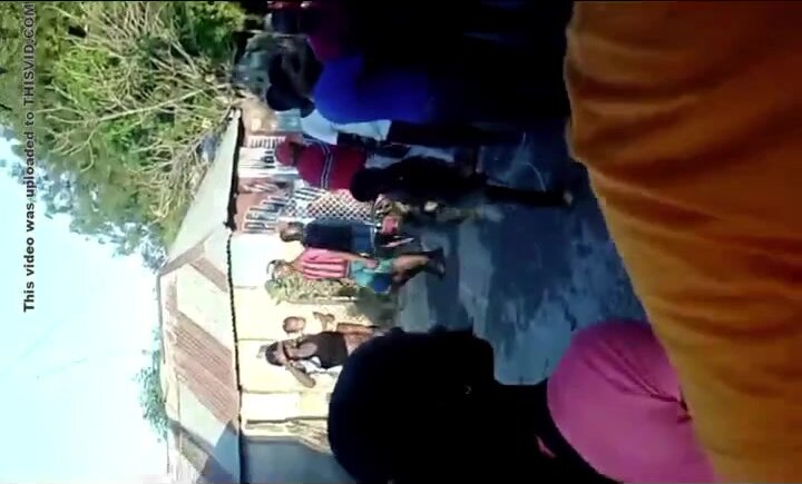 Handsome naked thief in front of crowd - video 2