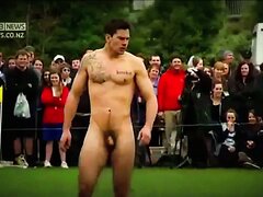 Naked rugby - video 3