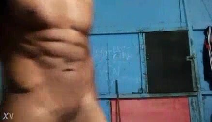 Straight guy showing big dick on cam