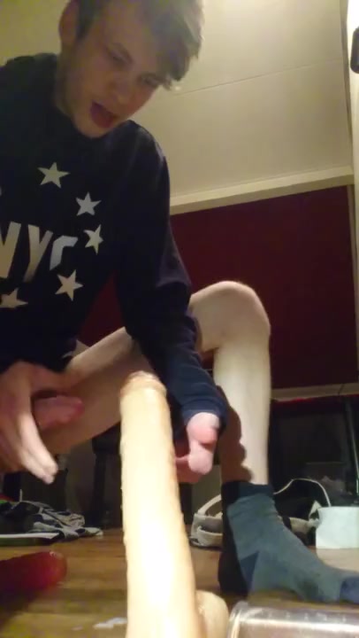 Twink in Socks: Assplay and Cum on Dildo