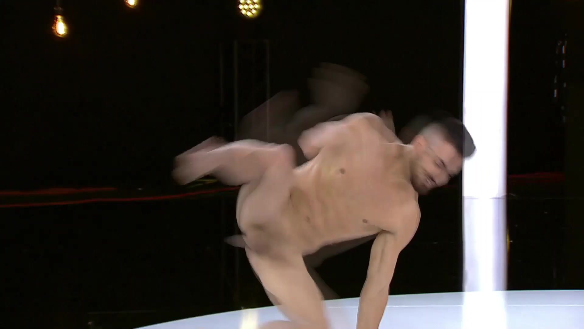 Hot hung Italian guy breakdances naked
