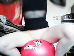 Inserting daughters bouncy ball handles