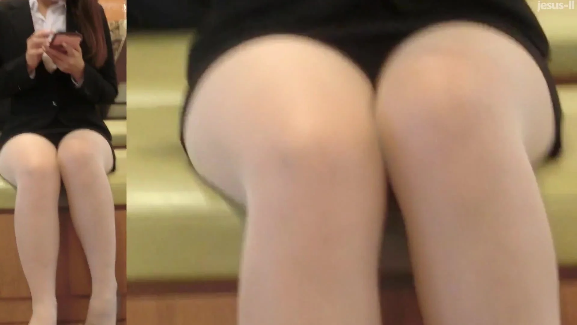 Japanese Office Lady Pantyhose and Upskirt - video 2 picture