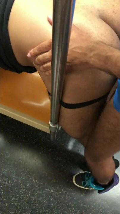 Guys caught having sex in NYC subway part1