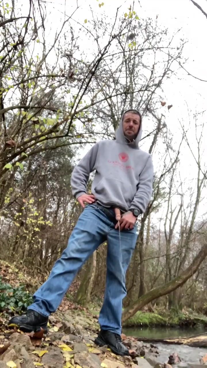 great daddy taking a good piss 4