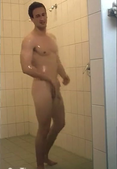 Muscle shower 8